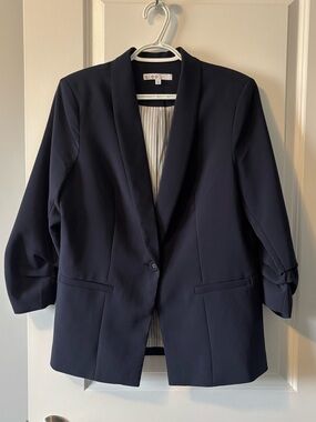 Cleo Navy Single-Button Blazer